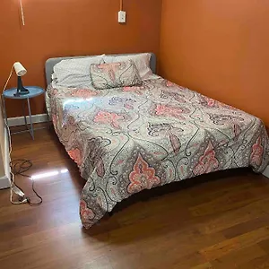 Cozy Private Basement Belleville